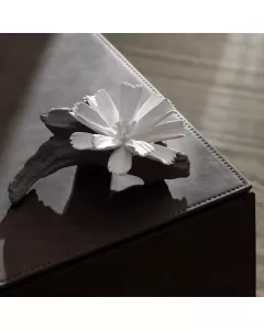 Ceramic sachet CARNATION