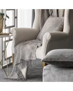 Throw AGRA   