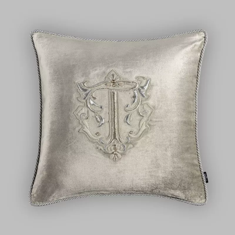 Decorative pillow FERMIN