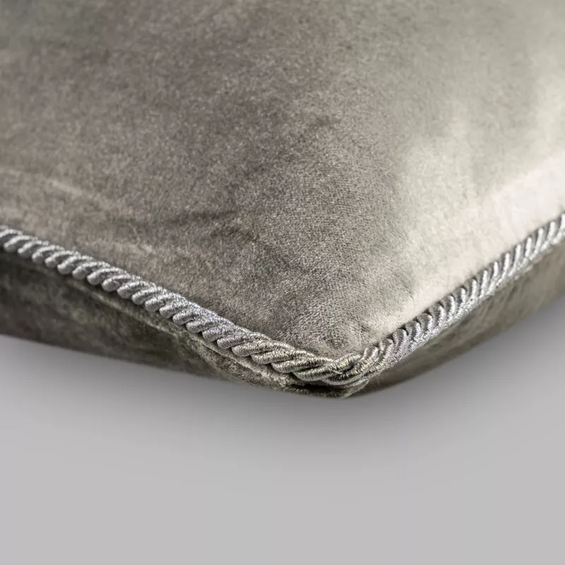 Decorative pillow FERMIN
