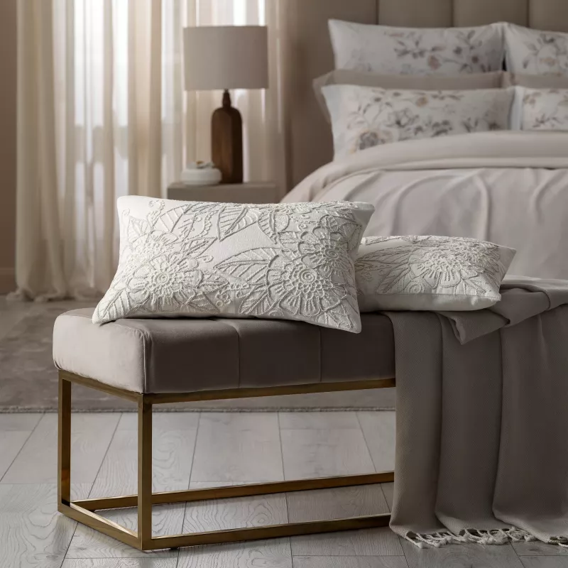 Decorative pillow AGENTO 