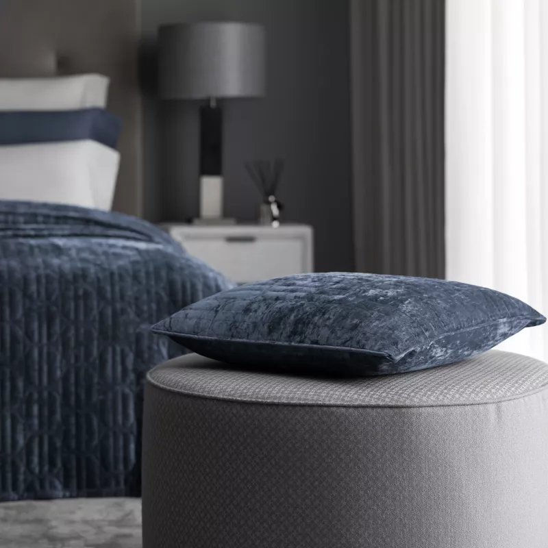 Decorative pillow ARNAS