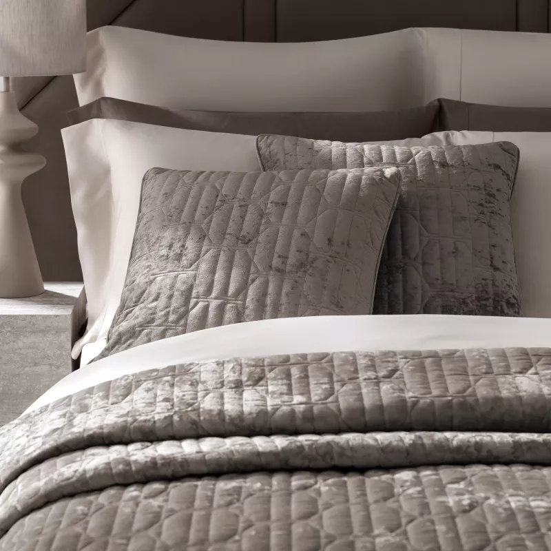 Decorative pillow ARNAS