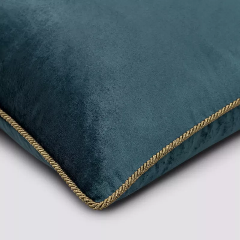 Decorative pillow ASEVEDO