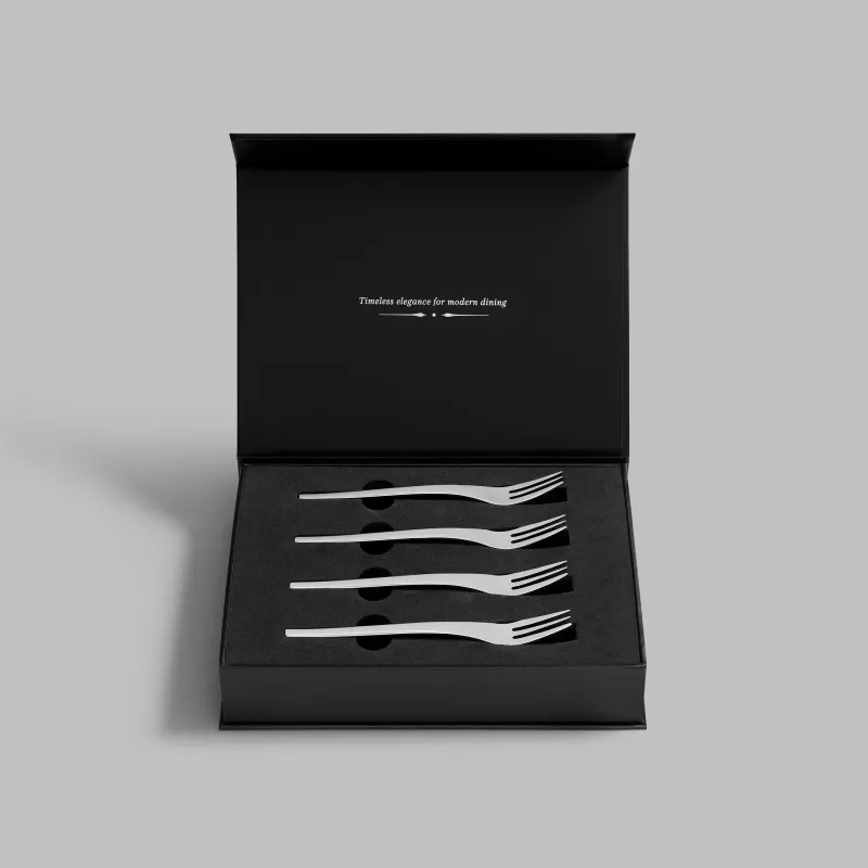 Set of dessert forks BRYLLO