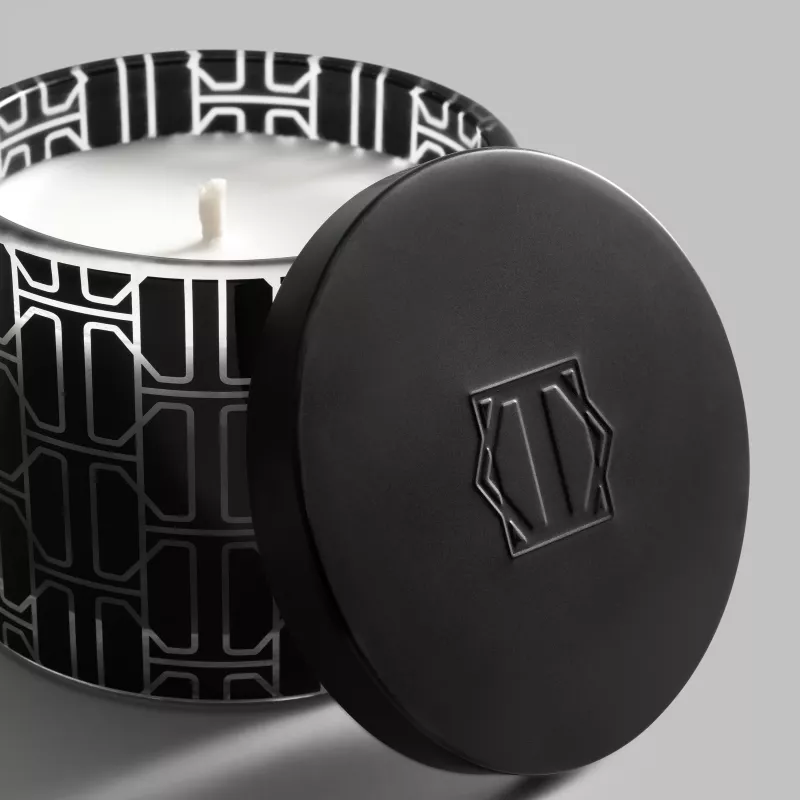 Scented candle SANDALWOOD & CAMILLA