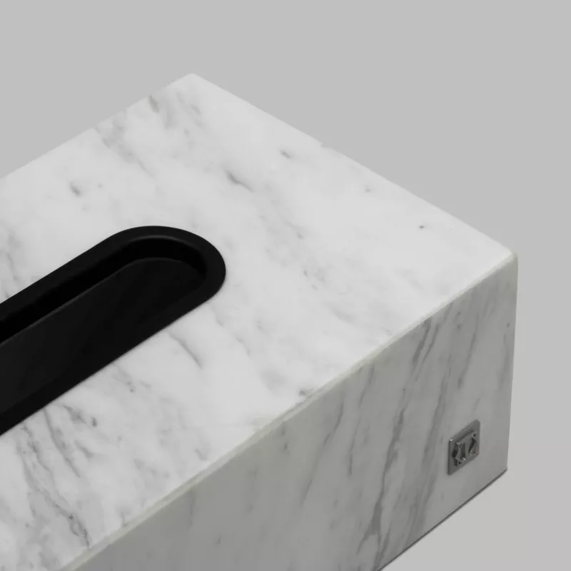 Tissue box CLEVEN