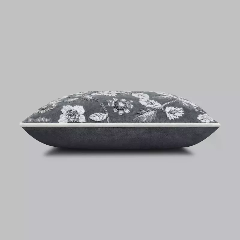 Decorative pillow FERETTA 