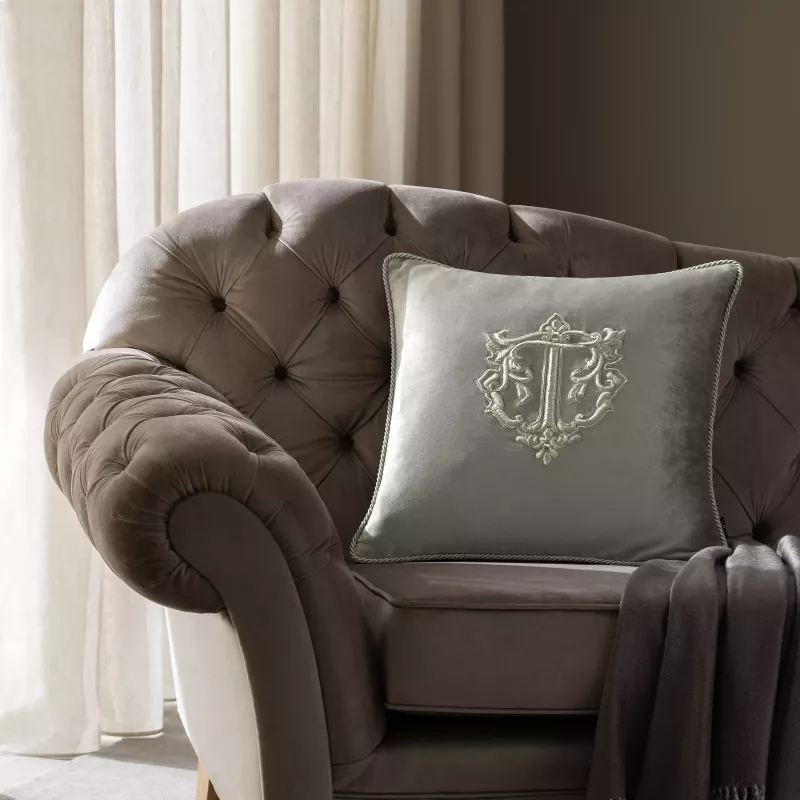 Decorative pillow FERMIN