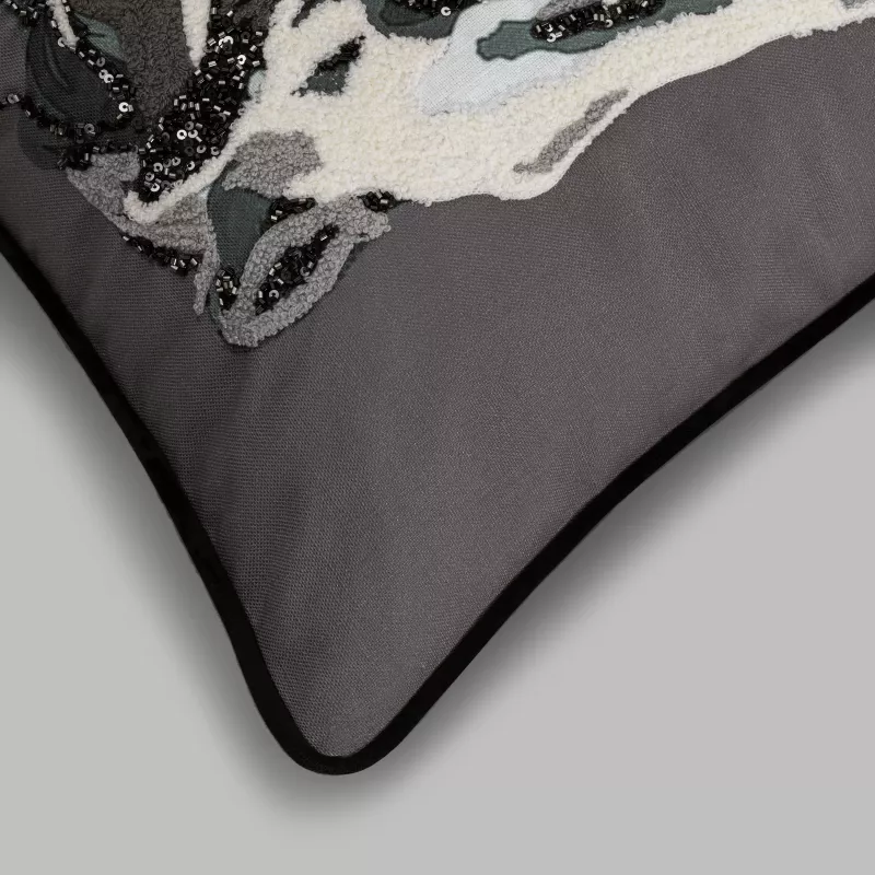 Decorative pillow HESTEN