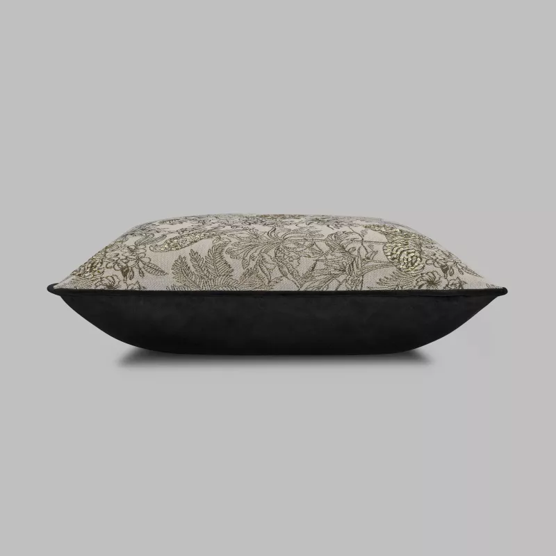Decorative pillow JUNGLOS