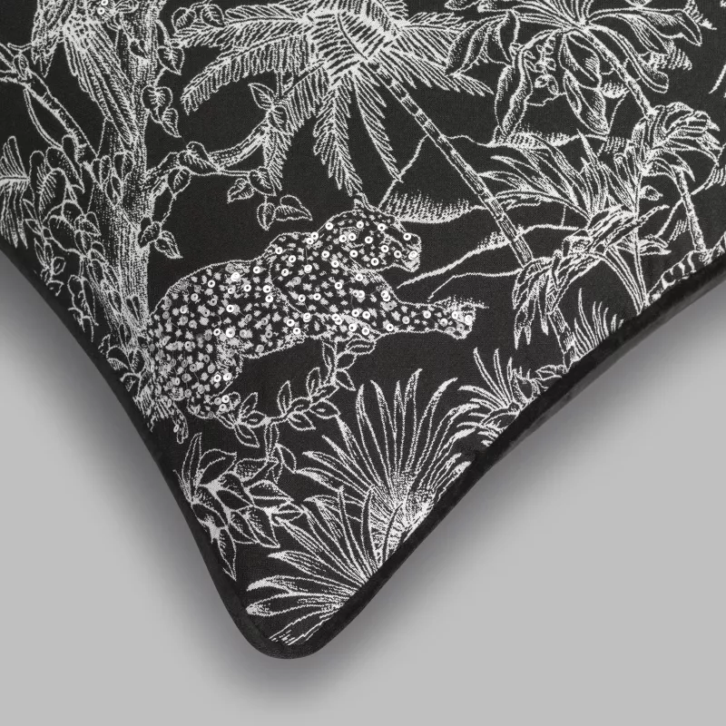 Decorative pillow JUNGLOS
