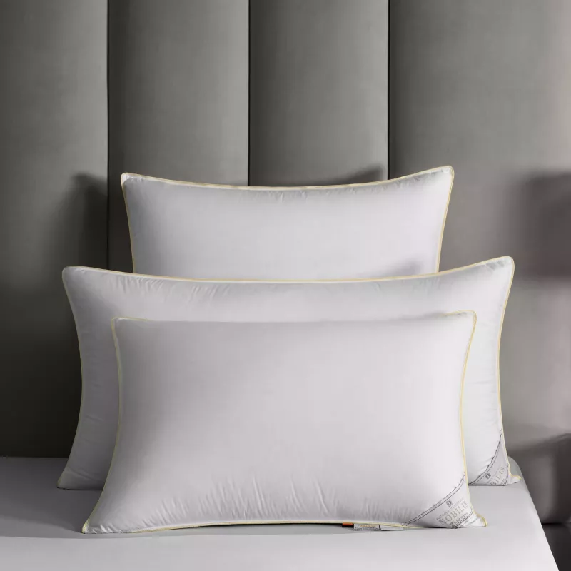 Pillow NOBILIS