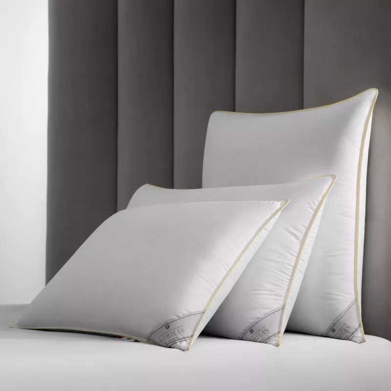 Pillow NOBILIS