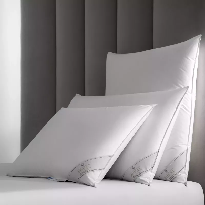 Pillow ROYAL