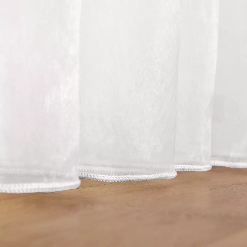 Organza white 