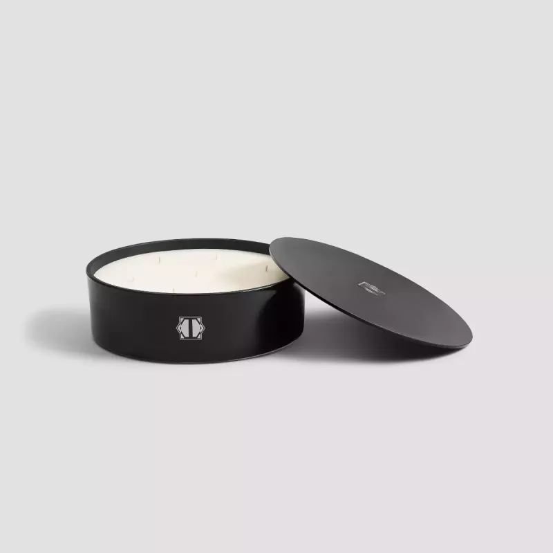 Scented candle BERGAMOT & VIOLET  