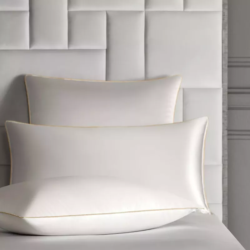 Pillow SOVEREIGN SOFT