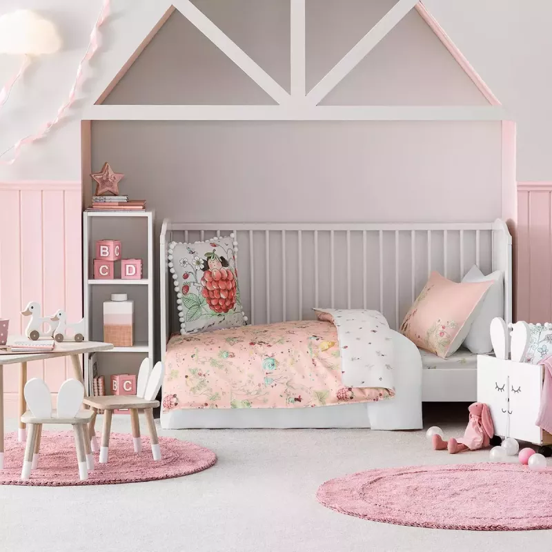 Bed linen set for babies STROBBY