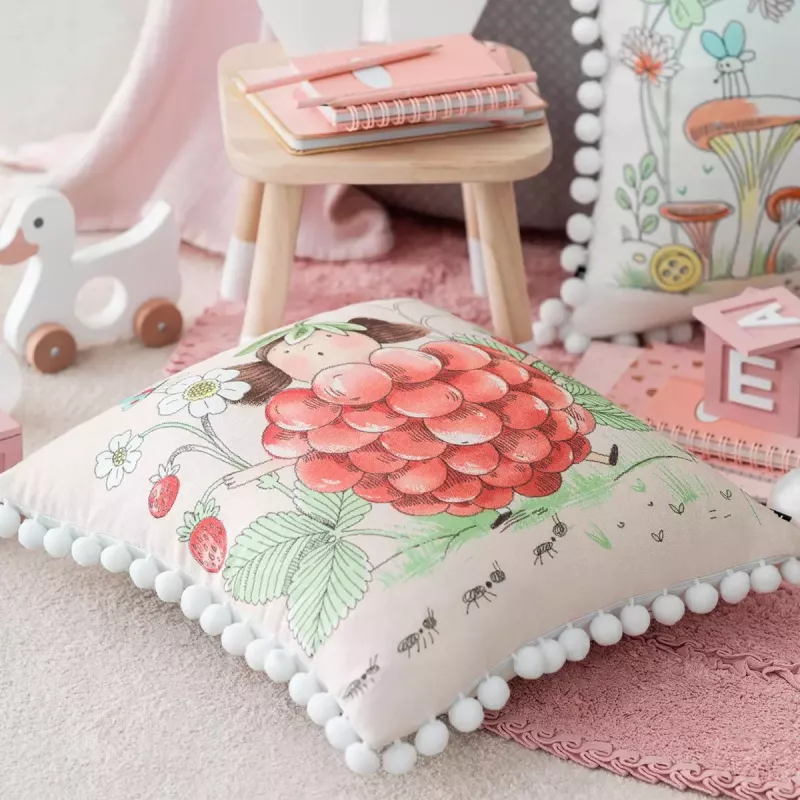 Decorative pillow STROBBY