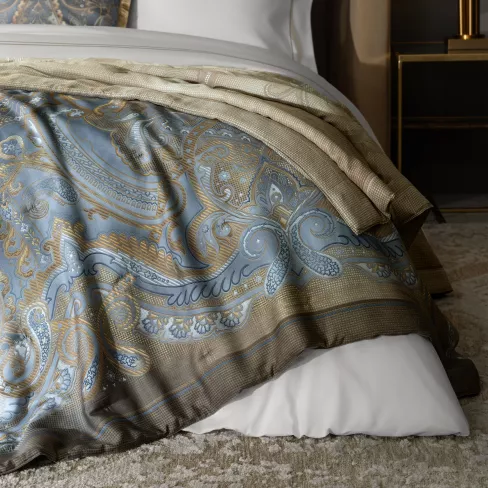 Comforter ESTHIRA