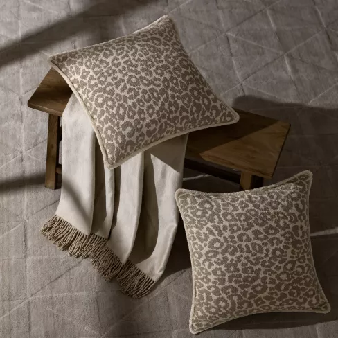Decorative pillow MORREALE