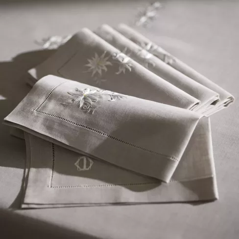 Napkin NELLO