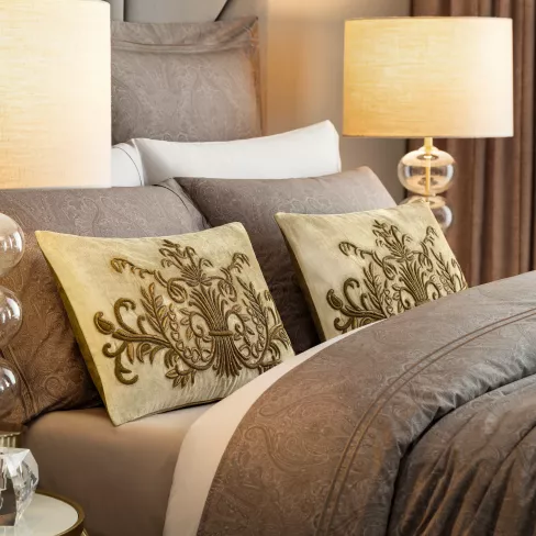 Decorative pillow SEYDOUX