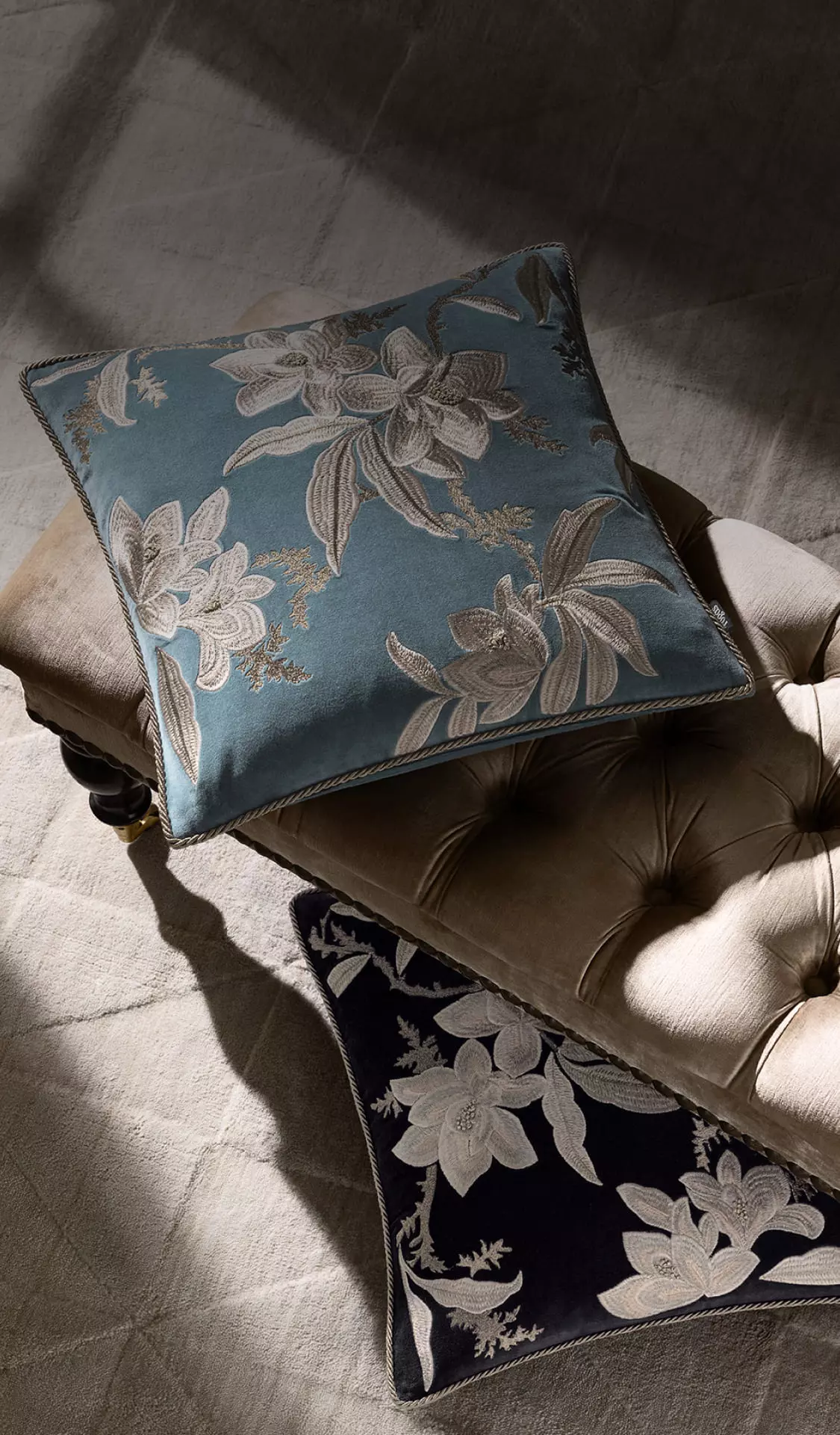 Florada Pillow<br>Lush Floral Velvet Touches
