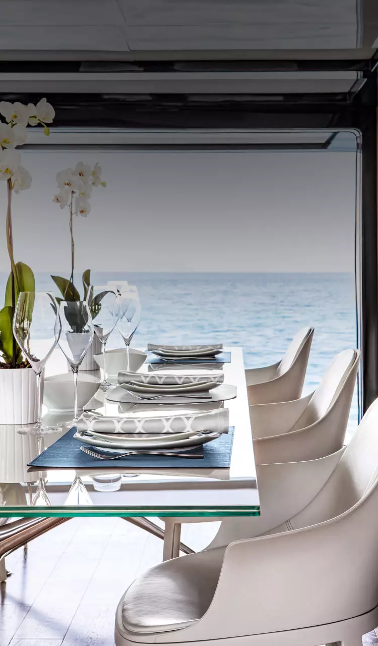 Seamless Comfort <br> Endless Horizons