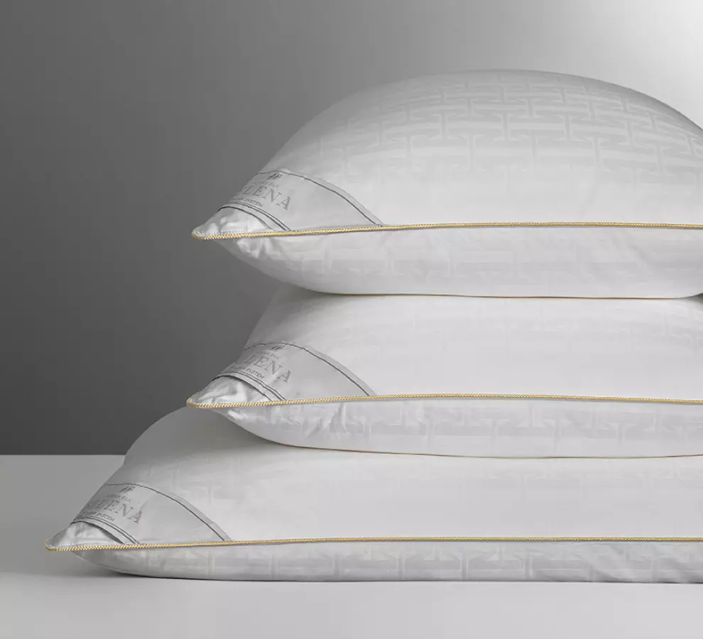 /pillows?am_on_sale=1